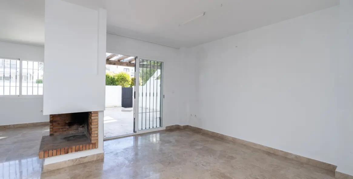 Продажа таунхауса в Nueva Andalucía (район Nueva Andalucía) 6