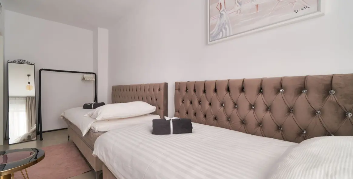 Sale of middle floor apartment in Marbella 16