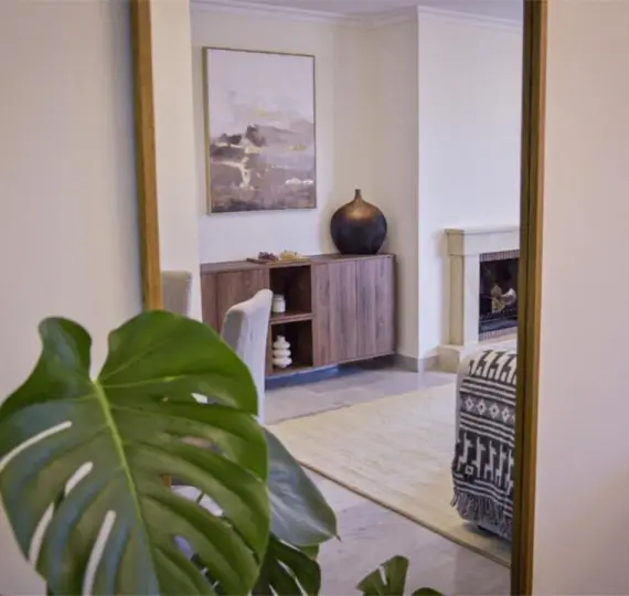 Продажа апартаментов на среднем этаже в Marbella