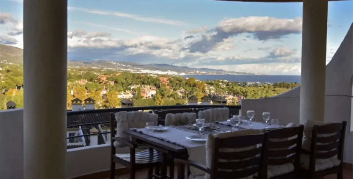 Продажа апартаментов на среднем этаже в Marbella 17