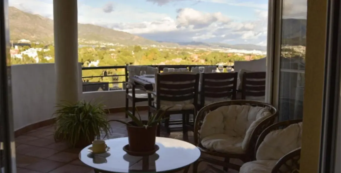 Продажа апартаментов на среднем этаже в Marbella 19