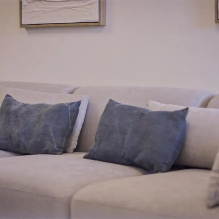 Sale of middle floor apartment in Marbella
