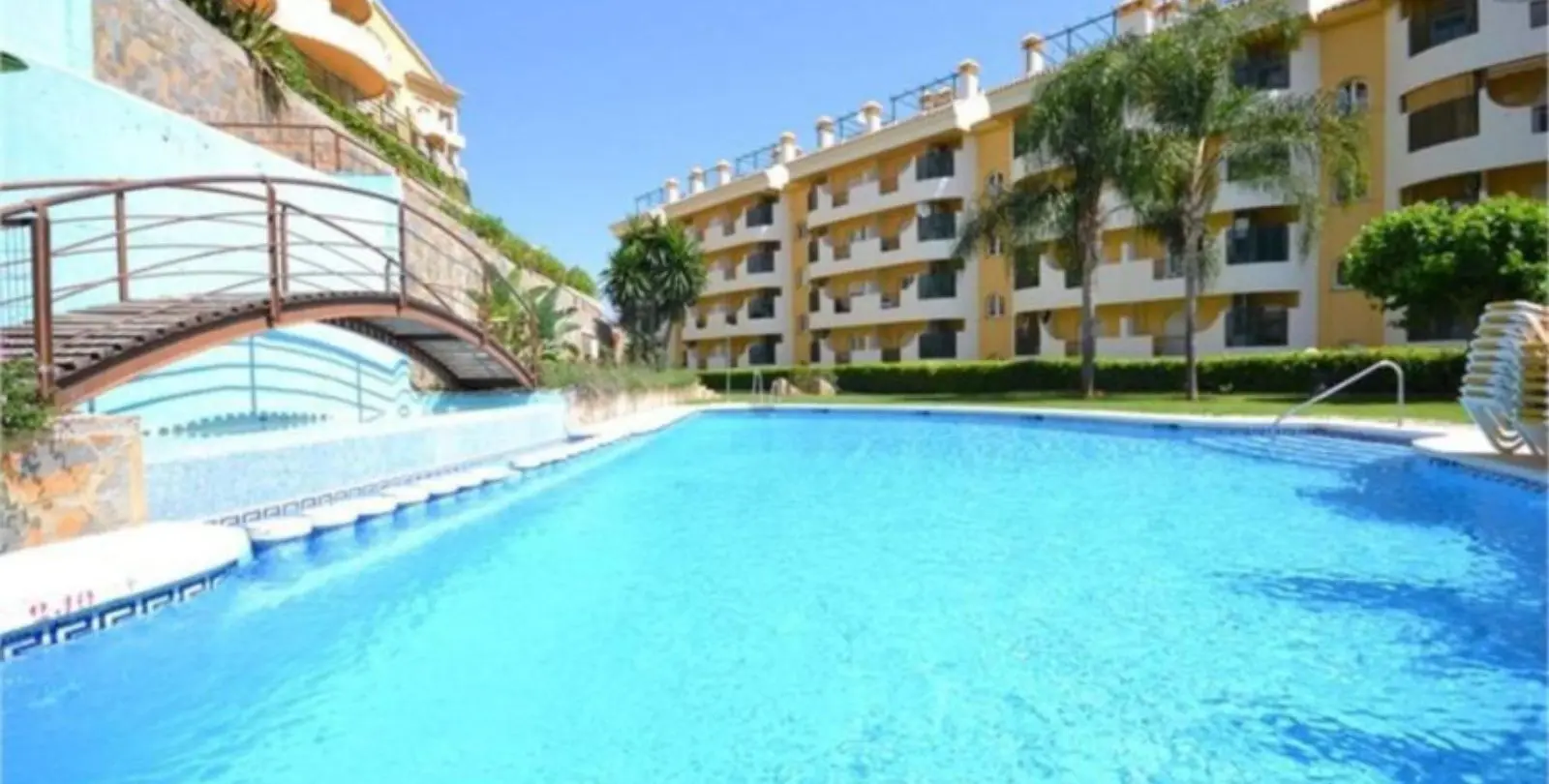 Sale of middle floor apartment in Marbella 22