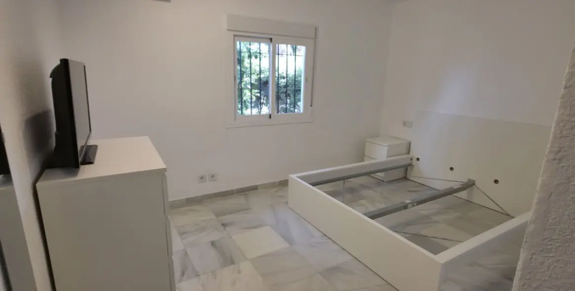 Продажа таунхауса в Benamara 14