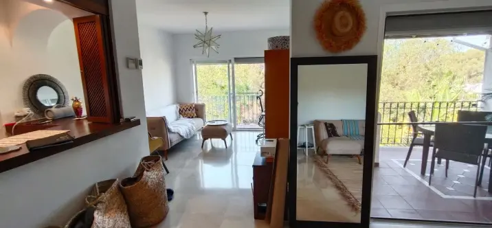 Townhouse R5233384 3