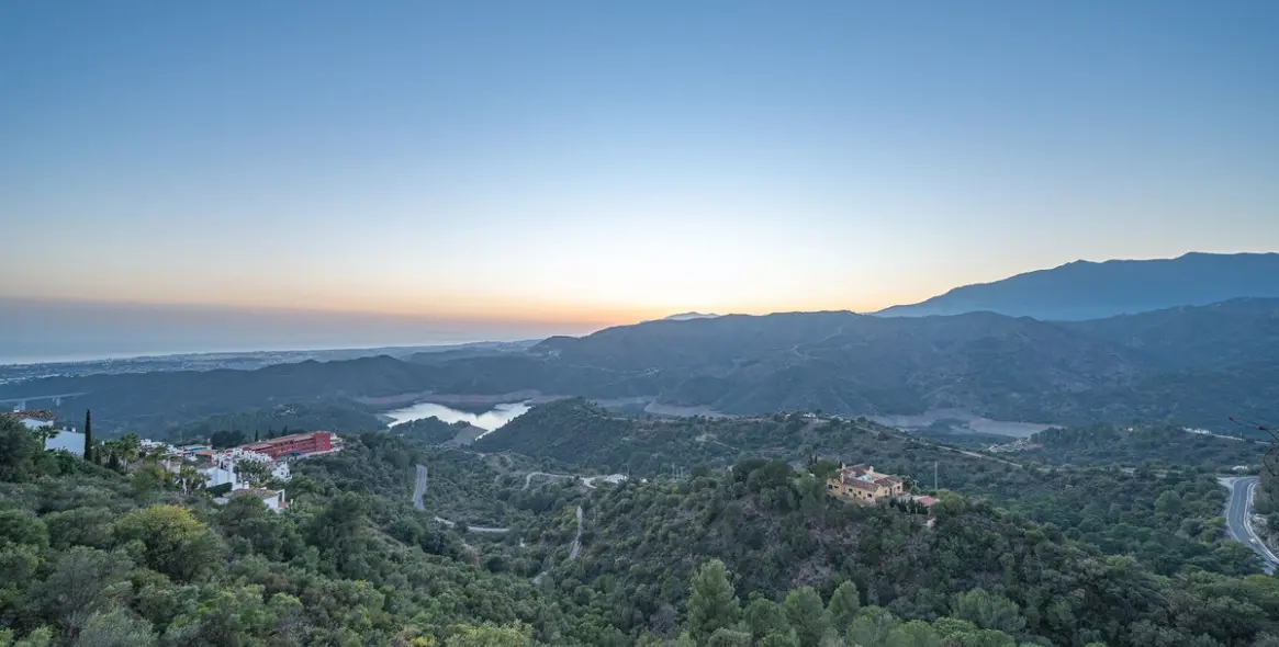 Sale of townhouse in Istán 31