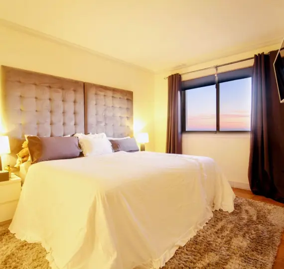 Sale of penthouse in Elviria