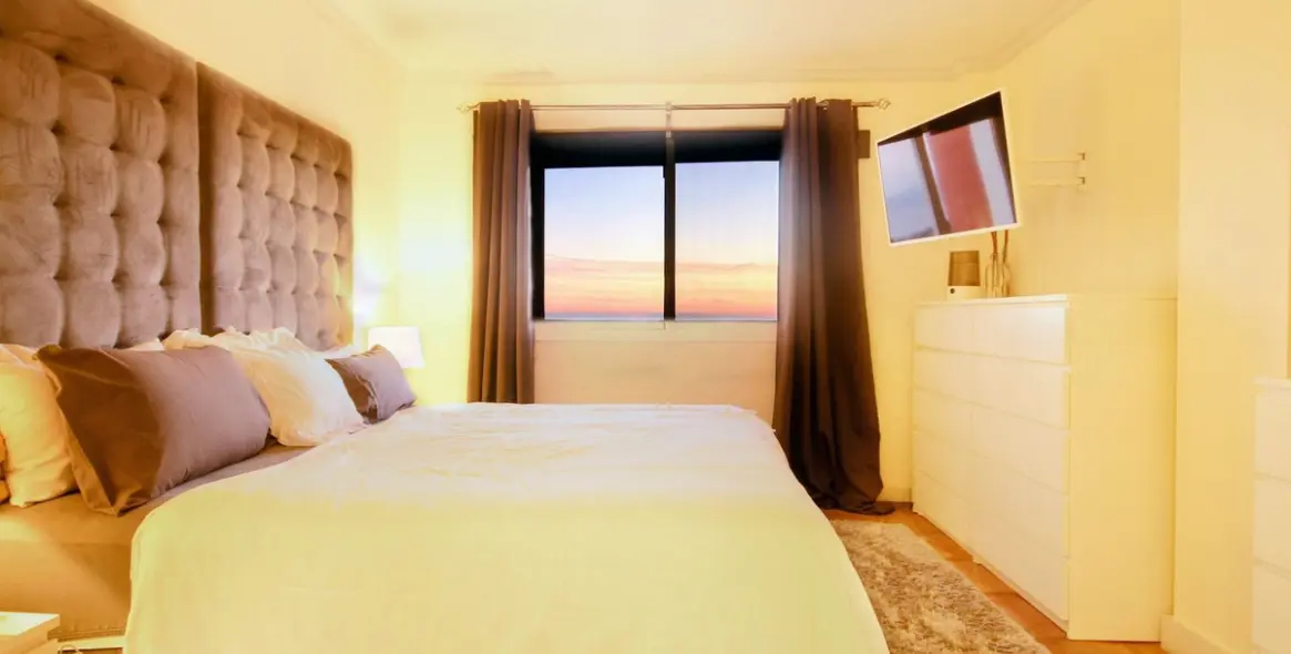 Sale of penthouse in Elviria 7