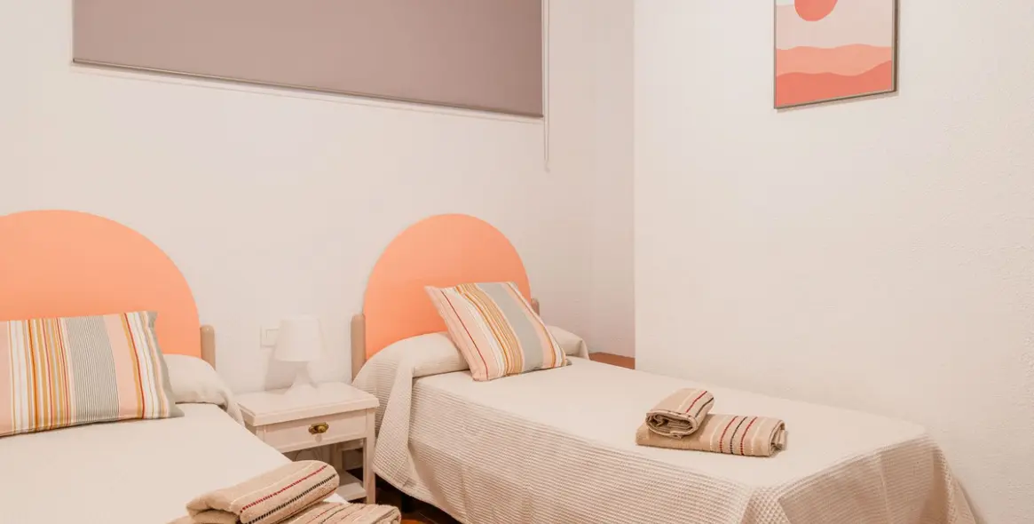 Venta de apartamento en planta media en Benalmadena Costa 5