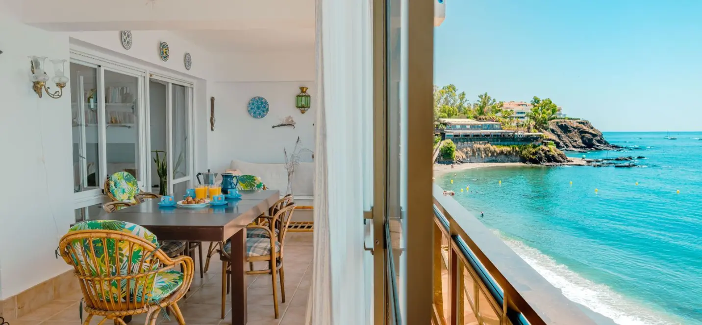 Продажа апартаментов на среднем этаже в Benalmadena Costa 0