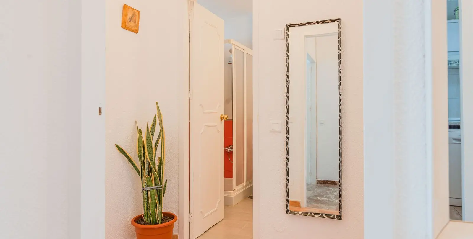 Продажа апартаментов на среднем этаже в Benalmadena Costa 25