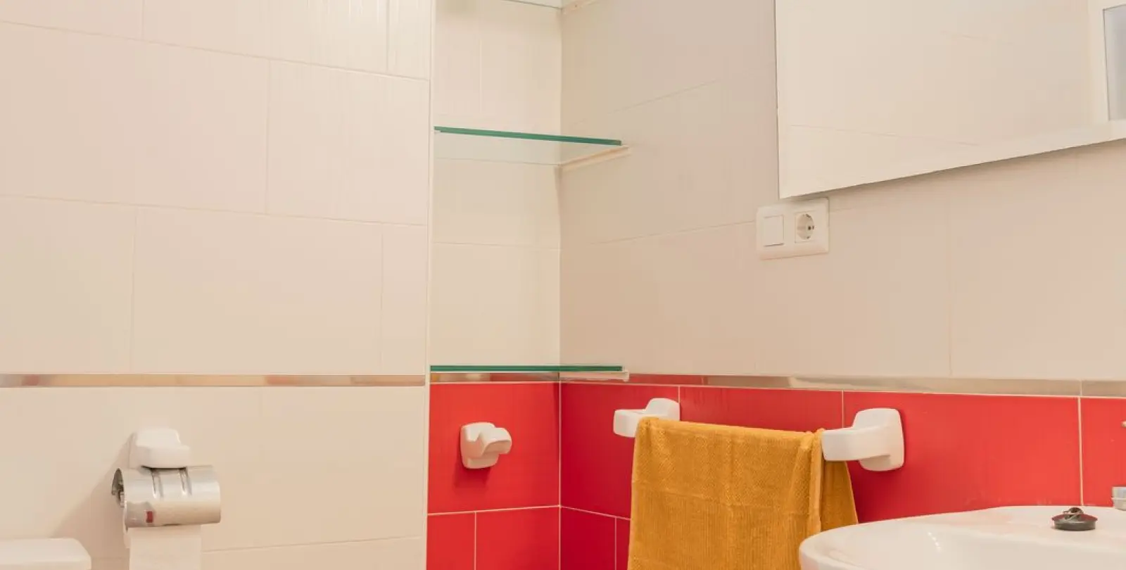 Продажа апартаментов на среднем этаже в Benalmadena Costa 27