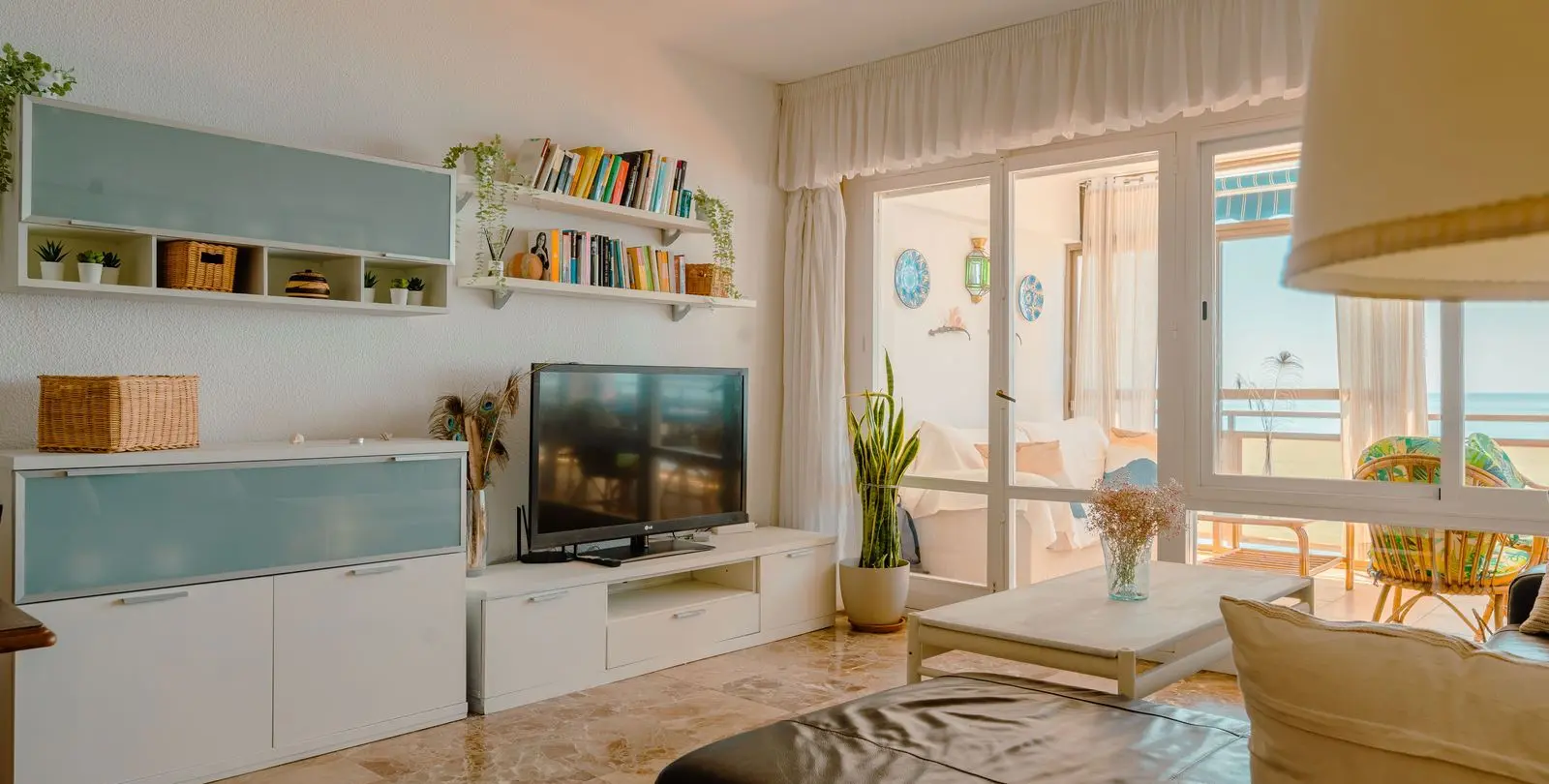 Продажа апартаментов на среднем этаже в Benalmadena Costa 48
