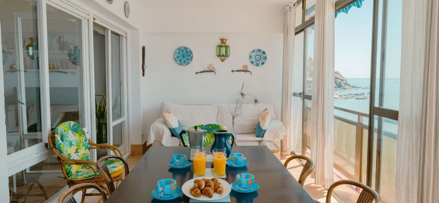 Venta de apartamento en planta media en Benalmadena Costa 1
