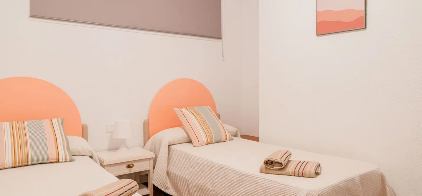 Venta de apartamento en planta media en Benalmadena Costa 4