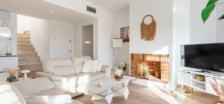 Sale of penthouse duplex in Nueva Andalucía 2