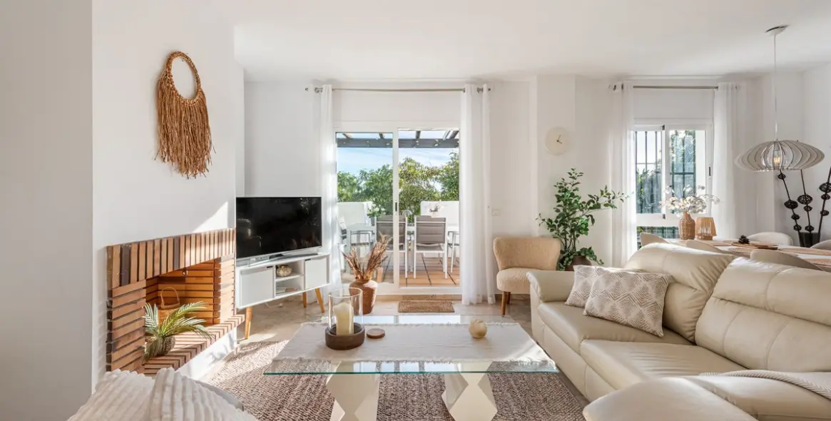 Sale of penthouse duplex in Nueva Andalucía 4