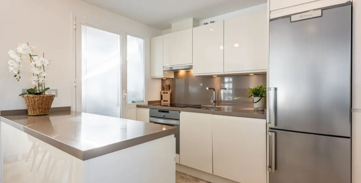 Sale of penthouse duplex in Nueva Andalucía 5