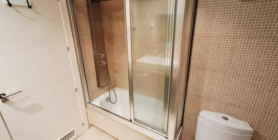 Продажа апартаментов на среднем этаже в Benalmadena 12