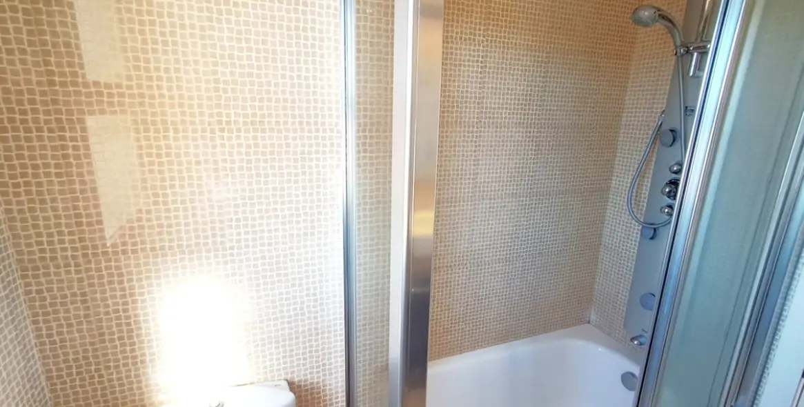 Продажа апартаментов на среднем этаже в Benalmadena 22