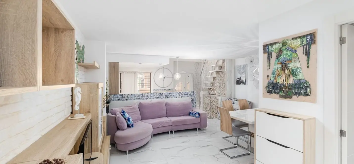 Sale of townhouse in Pedregalejo 1