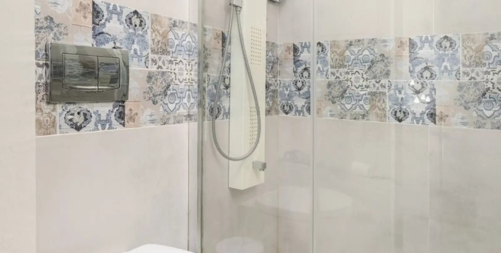 Sale of townhouse in Pedregalejo 41