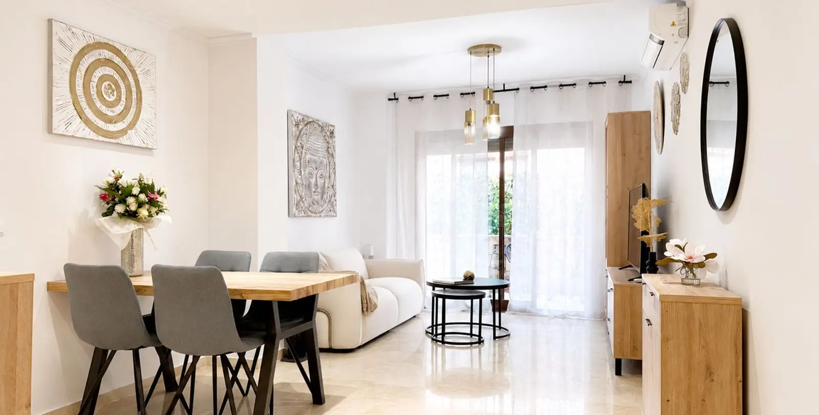Sale of middle floor apartment in Marbella 1