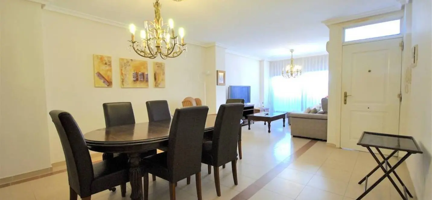 Sale of duplex in Aloha 2