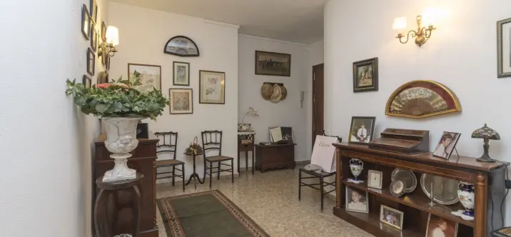Sale of middle floor apartment in Málaga Centro 3