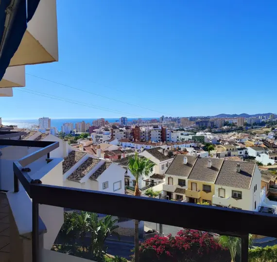 Продажа апартаментов на среднем этаже в Fuengirola