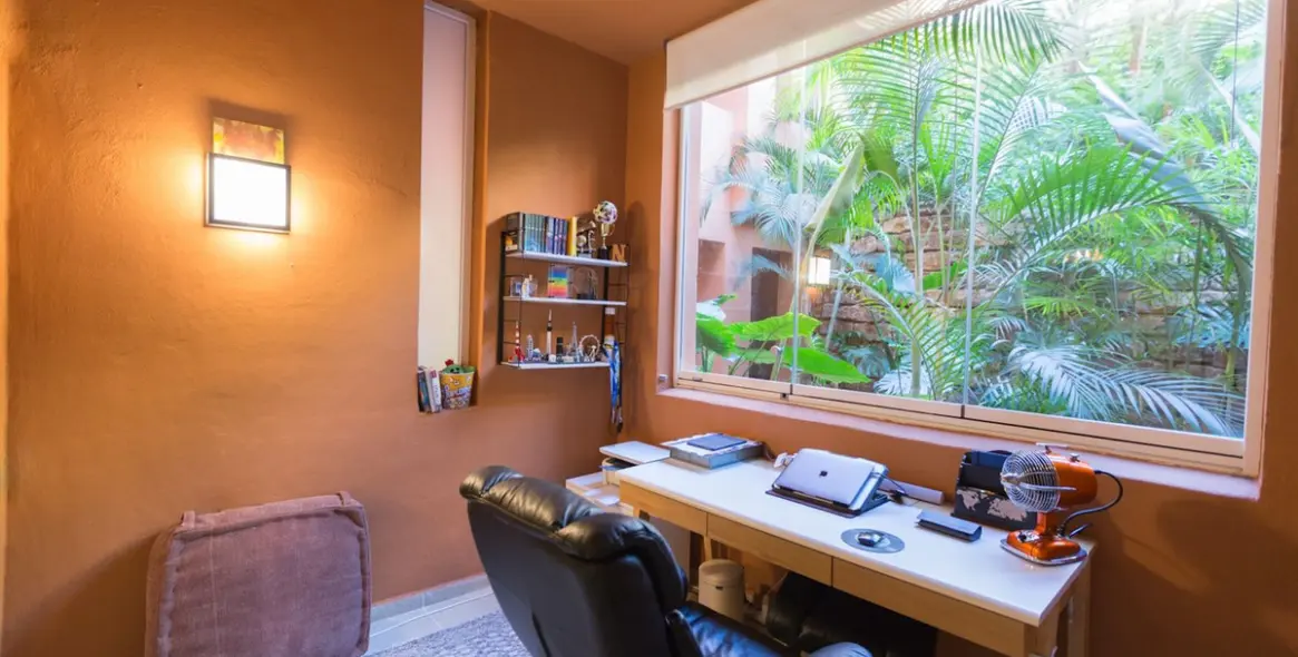 Sale of ground floor apartment in Nueva Andalucía 22