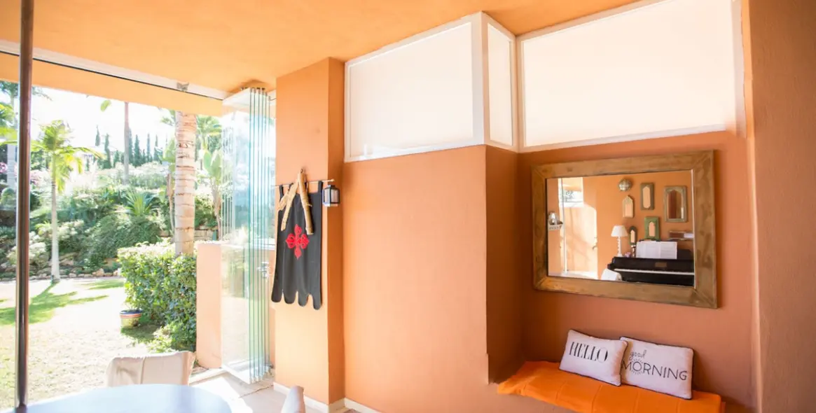 Sale of ground floor apartment in Nueva Andalucía 26