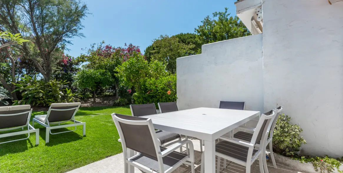 Продажа таунхауса в Nueva Andalucía 14