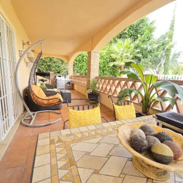 Venta de villa independiente en Riviera del Sol