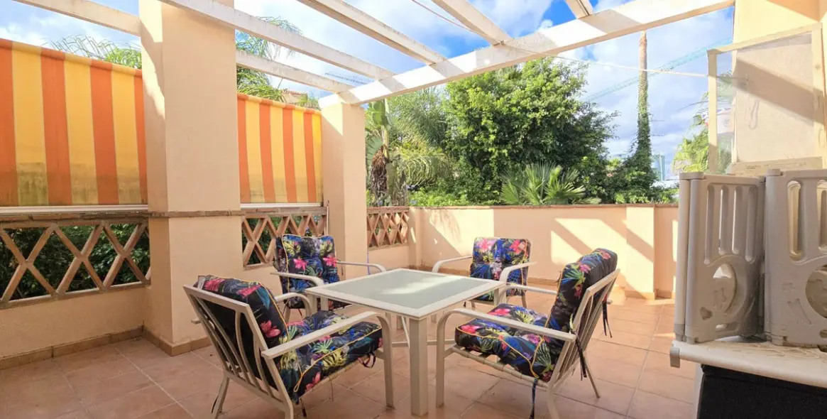 Продажа  отдельно стоящей виллы в Riviera del Sol 2