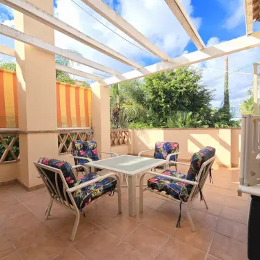 Venta de villa independiente en Riviera del Sol