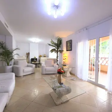 Venta de villa independiente en Riviera del Sol