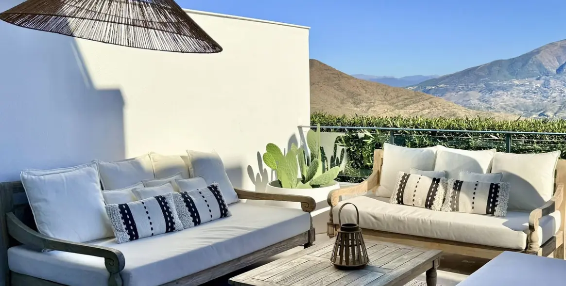 Продажа таунхауса в Elviria 3