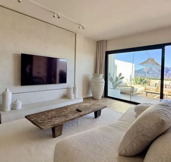 Продажа таунхауса в Elviria