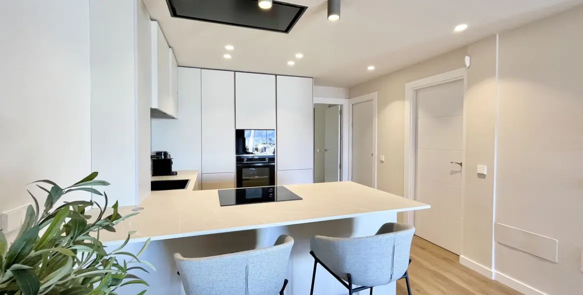 Продажа таунхауса в Elviria 16