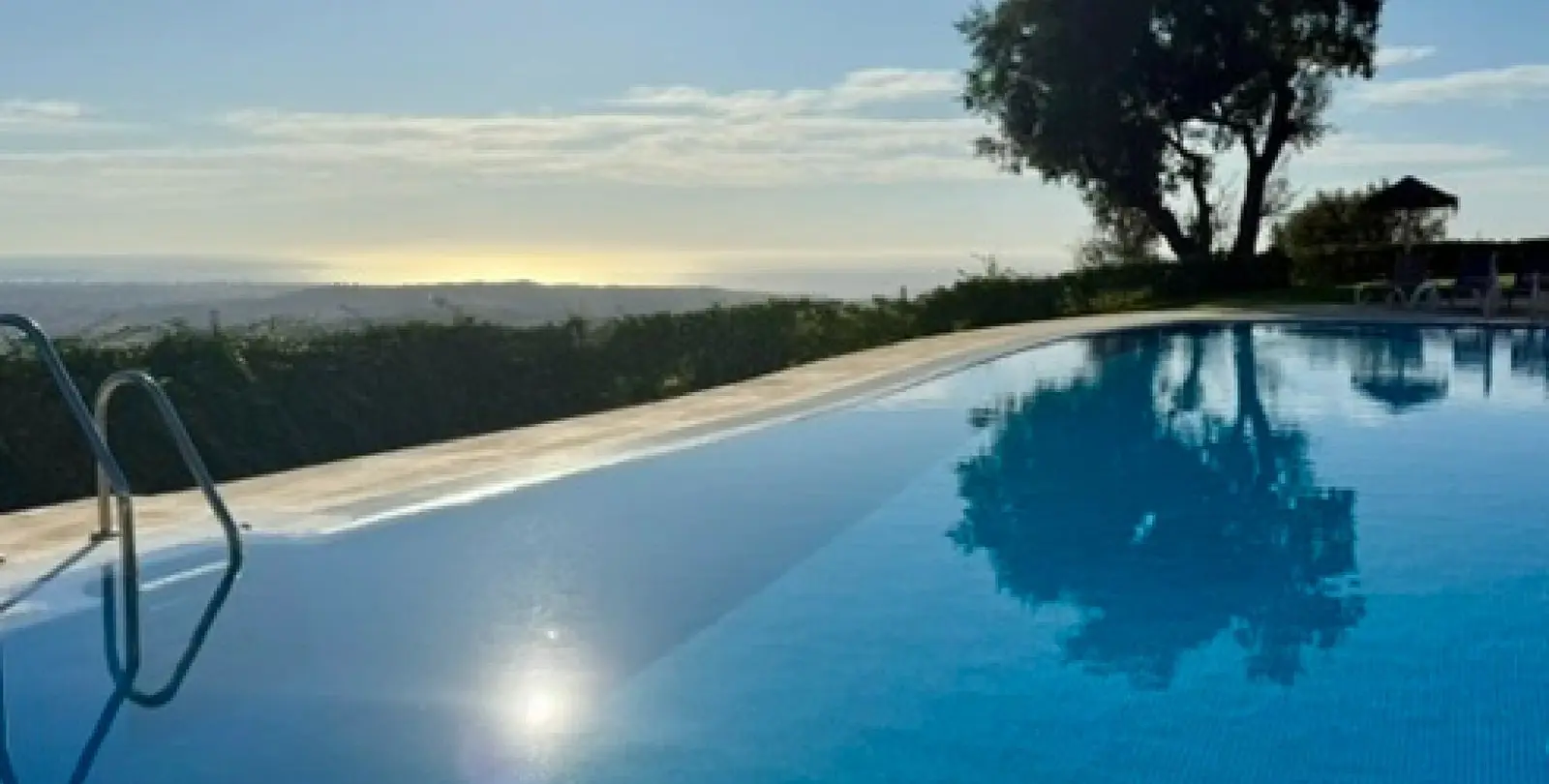 Продажа таунхауса в Elviria 4