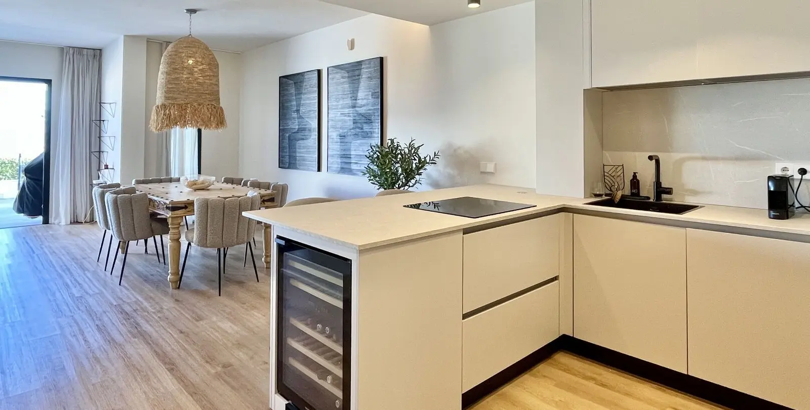 Продажа таунхауса в Elviria 13