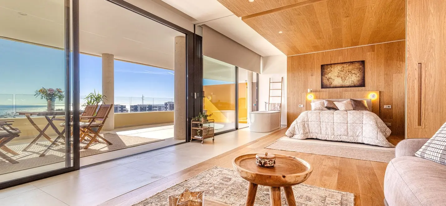 Venta de apartamento en planta media en Higueron 0