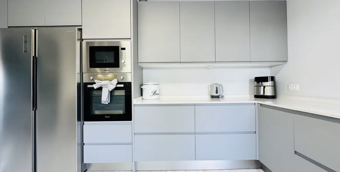 Sale of detached villa in La Duquesa 9