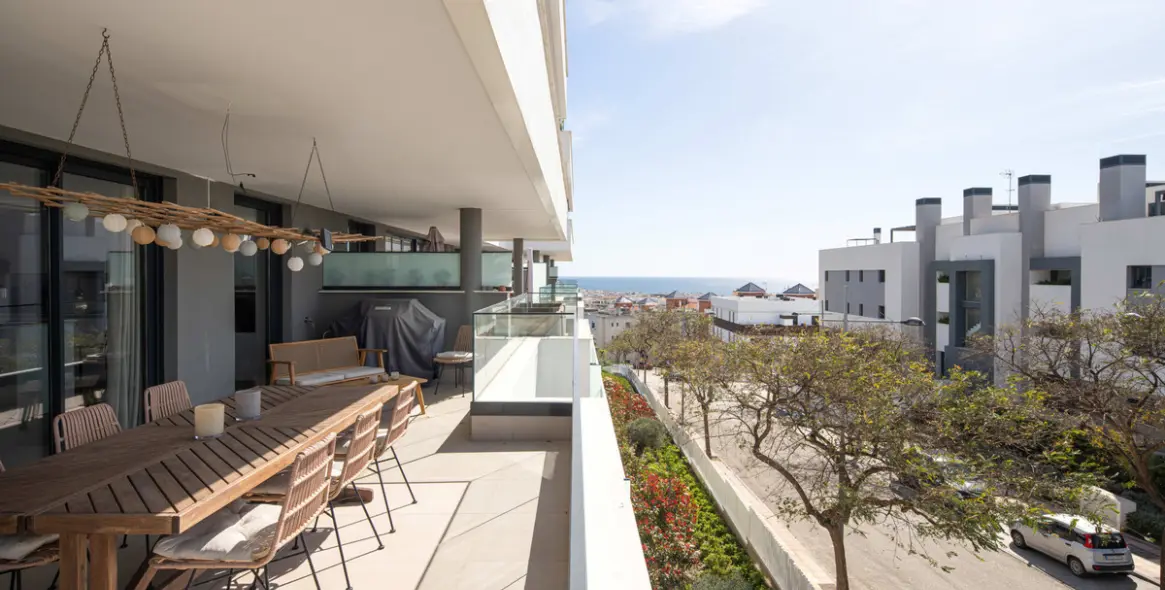 Sale of middle floor apartment in Estepona (district Estepona) 4