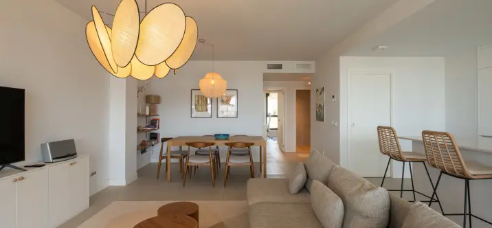 Middle floor apartment R5236264 4