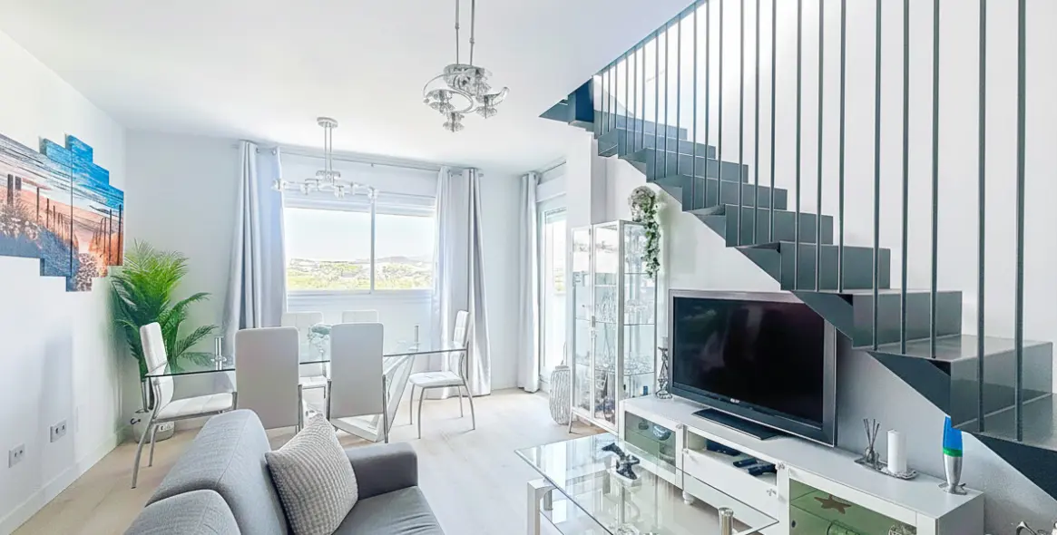 Sale of penthouse in Estepona (district Estepona) 9