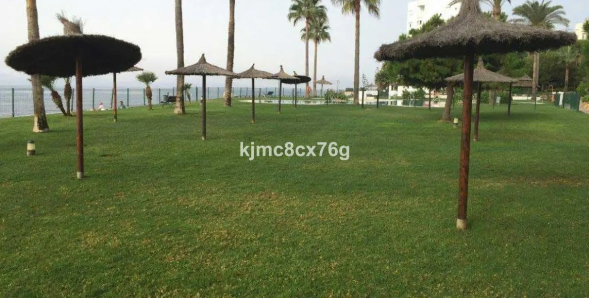 Продажа апартаментов на среднем этаже в Calahonda 23