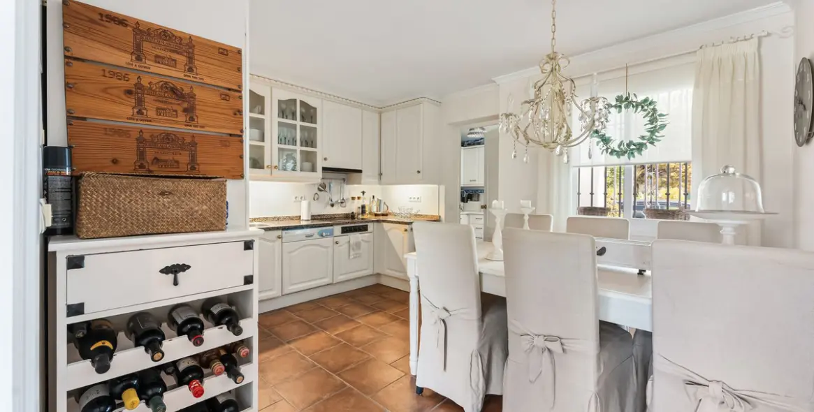 Продажа таунхауса в Nueva Andalucía (район Nueva Andalucía) 6