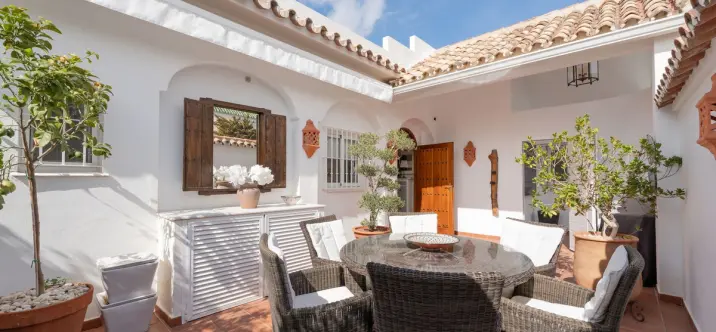 Продажа таунхауса в Nueva Andalucía 0